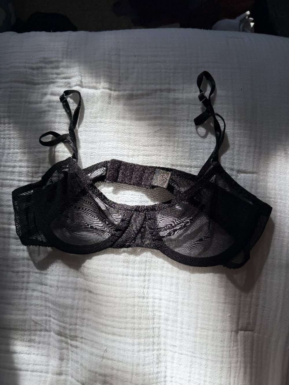 Only Hearts: Whisper Underwire Bra - Black Size Small